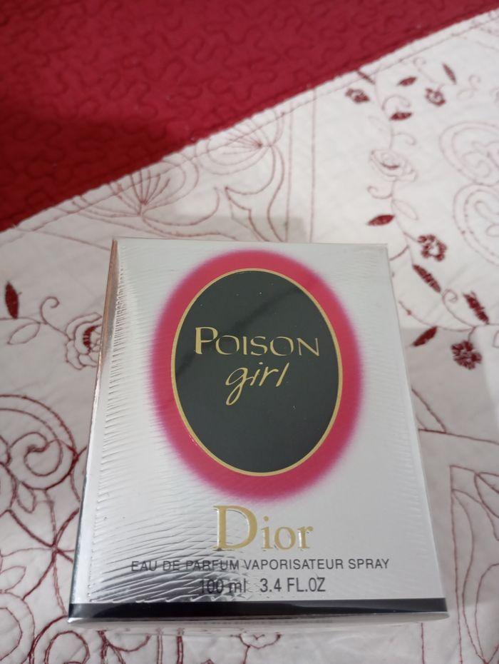 Eau de parfum poison girl - photo numéro 1