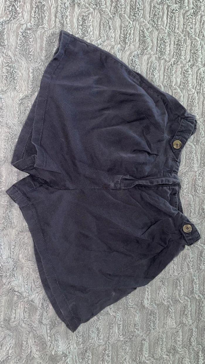 Short Primark taille 38 - photo numéro 1