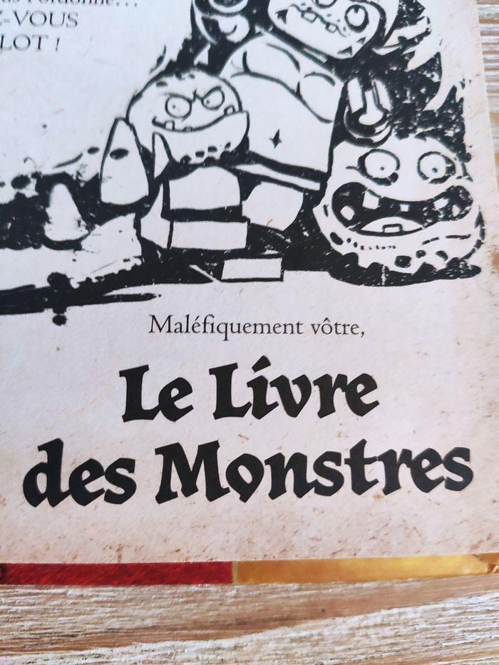 Le livre des monstres - photo numéro 2