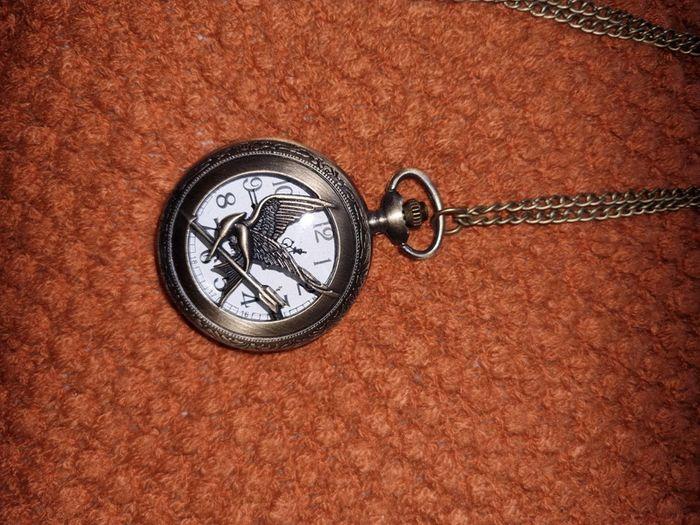 Montre de poche hunger game - photo numéro 2