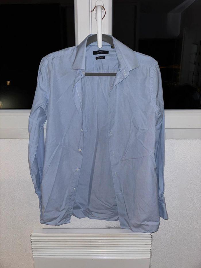 Chemise bleue - photo numéro 1