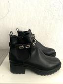 Bottines noires en cuir