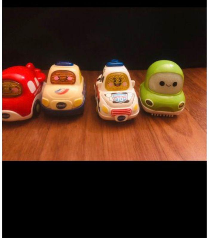 Voiture VTech à vendre à l’unité ou en lot - photo numéro 2