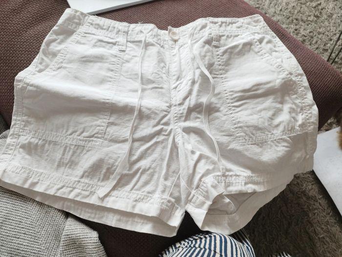 Short femme Calvin Klein coton blanc taille 38/40 - photo numéro 1