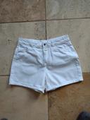 Short blanc en 40