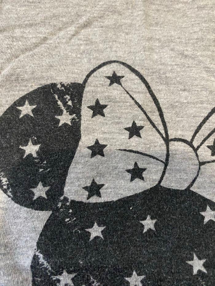 Tee-shirts minnie Disney gris 5 ans - photo numéro 8