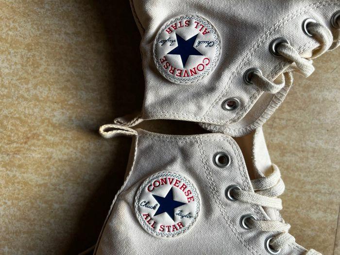 Converse montante hiver 38.5 très bon état - photo numéro 2