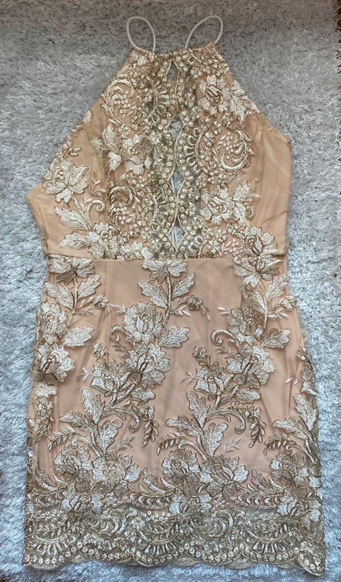 Robe beige fleuri taille S - 36 - photo numéro 1