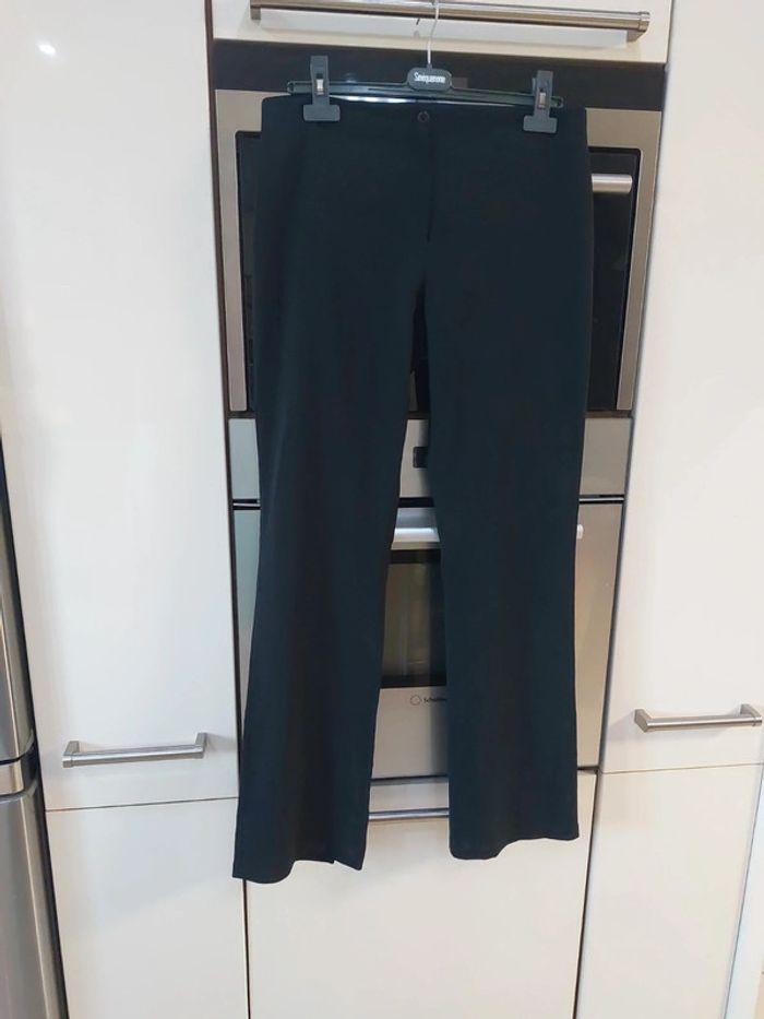 Pantalon femme noir fluide  jambes fendues - photo numéro 1