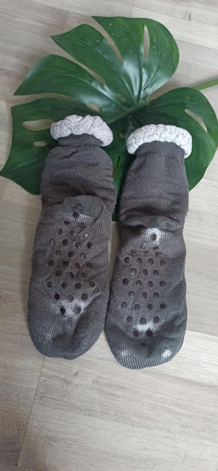 Chaussettes chaussons panda - photo numéro 2