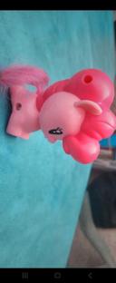 Figurine Poney Rose