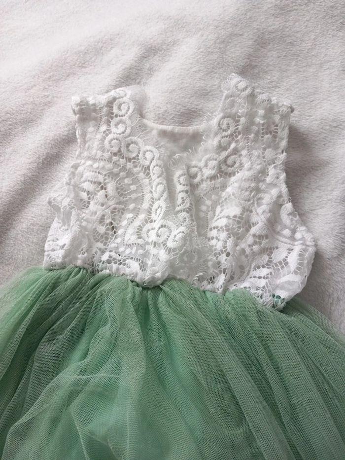 Robe cérémonie vert 6/7/8 ans avec couronne - photo numéro 5