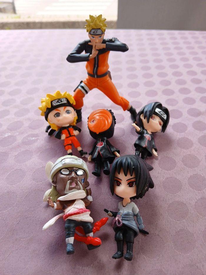 Lot naruto - photo numéro 1