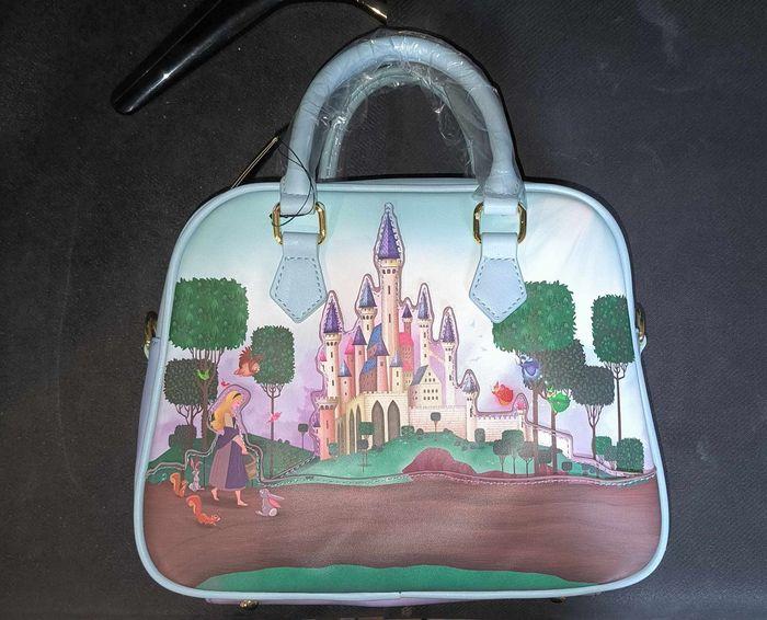 Sac à main Loungefly / La Belle Au Bois Dormant / Château / Disney - photo numéro 4