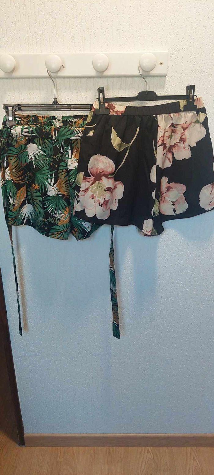 Joli lot de 2 shorts d'été femme fleuris Shein S dont 1 neuf - photo numéro 2