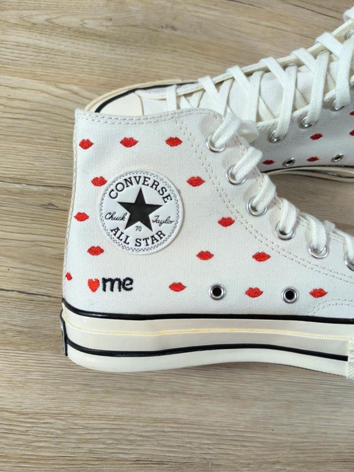 Baskets converse plateforme blanche et rouge Saint Valentin pointure 39 neuves - photo numéro 7