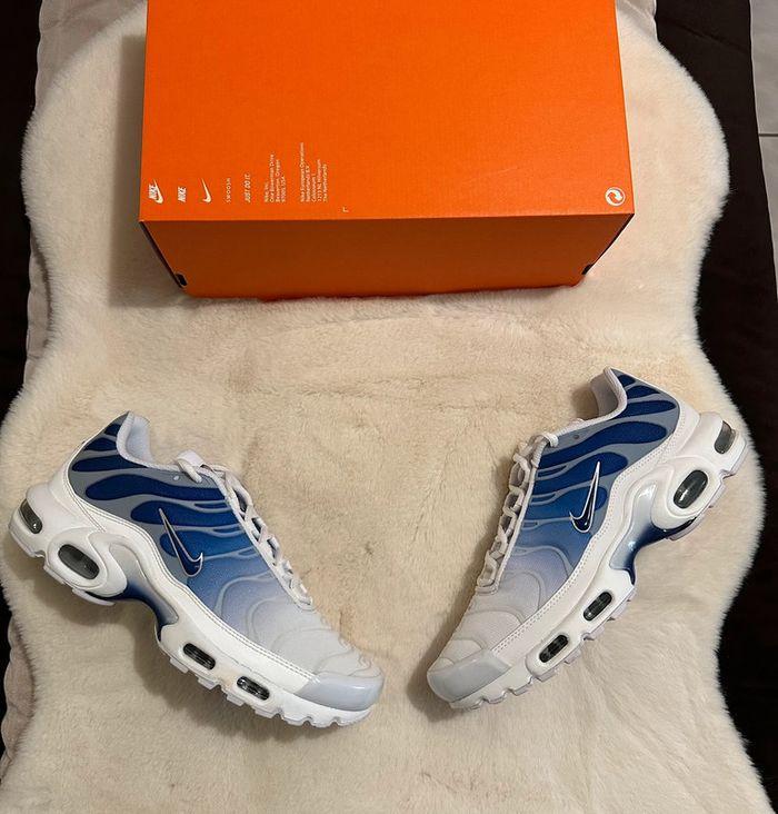 Nike Air Max Plus Blue Fade - photo numéro 3