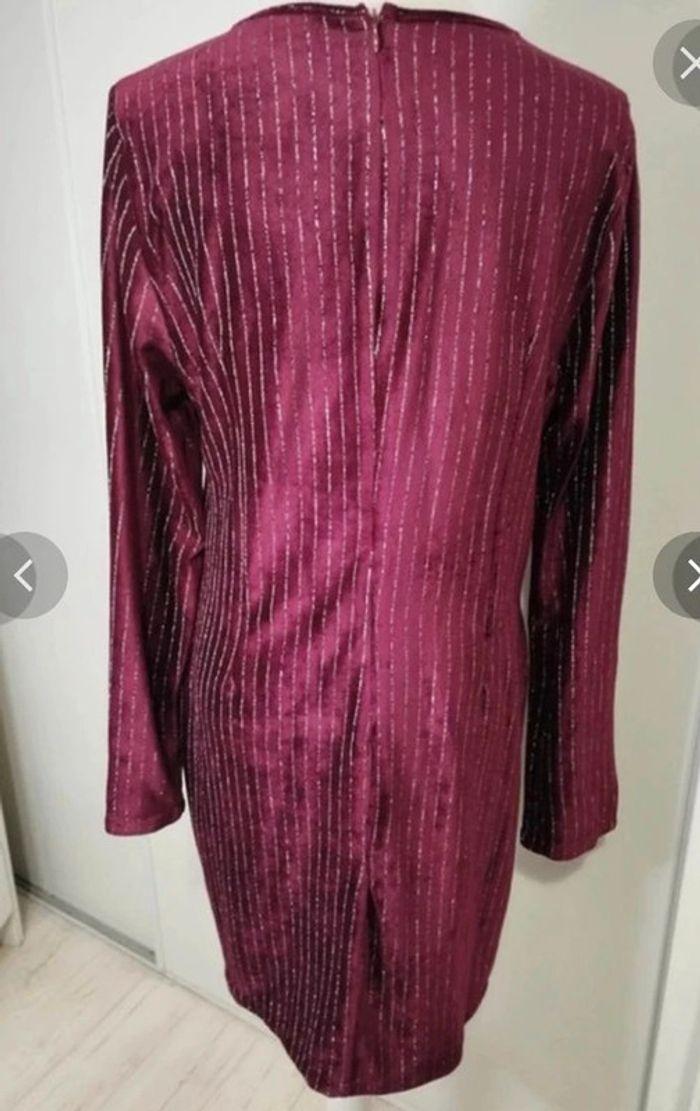 Robe en velours bordeaux a rayures argentées femme taille 38/40 , M/ L 🖤 - photo numéro 12