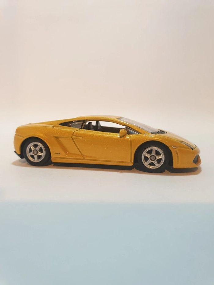 Welly Lamborghini Gallardo Jaune - 1/64 - photo numéro 4