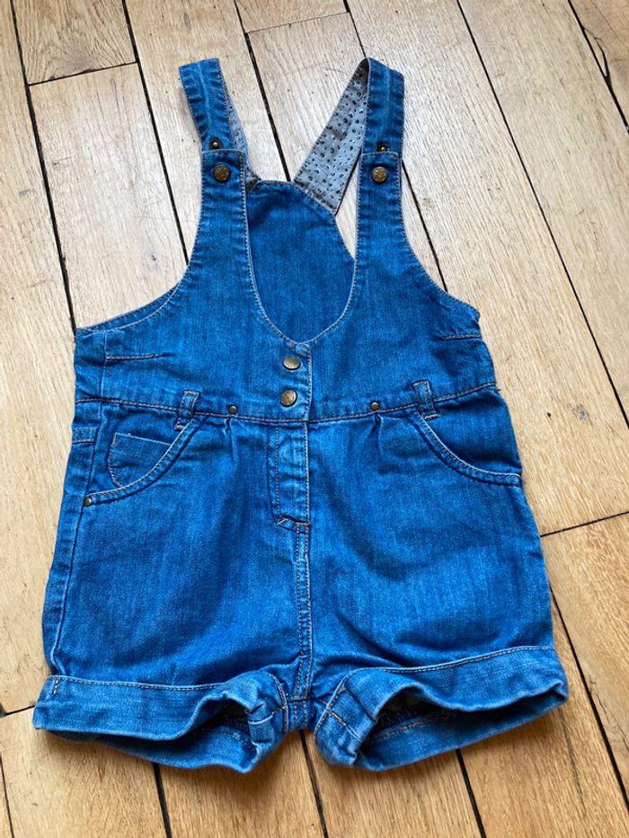 Salopette short en jean 3 ans - photo numéro 1