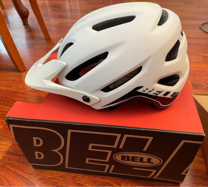 [NEUF] Casque Vélo Bell 4forty Taille L - photo numéro 1