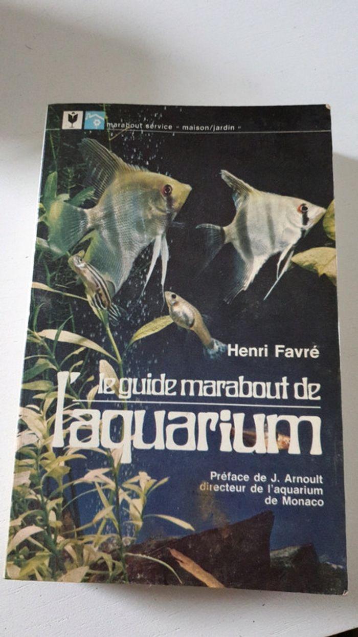 Livre le guide marabout de l aquarium - photo numéro 1