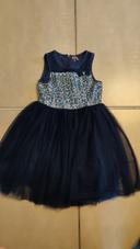 Robe avec tulle taille 6 ans