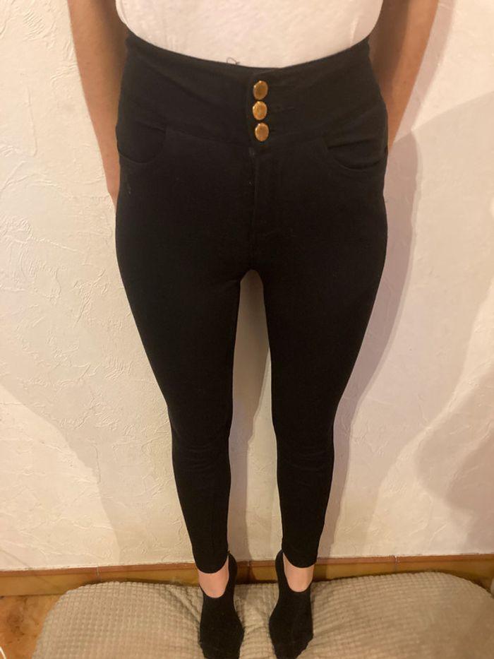 Pantalon noir Shein - photo numéro 1