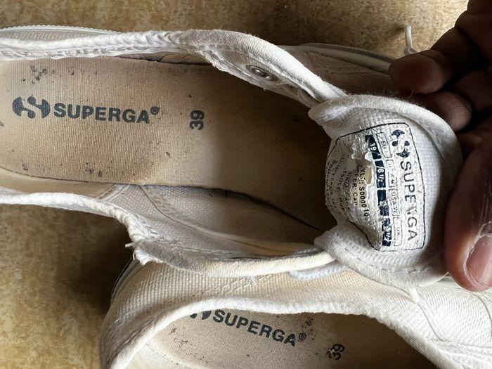 Superga 39 bon état - photo numéro 7