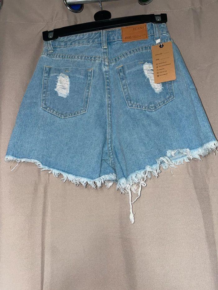 Short en jean + ceinture neuf taille 12 ans - photo numéro 3