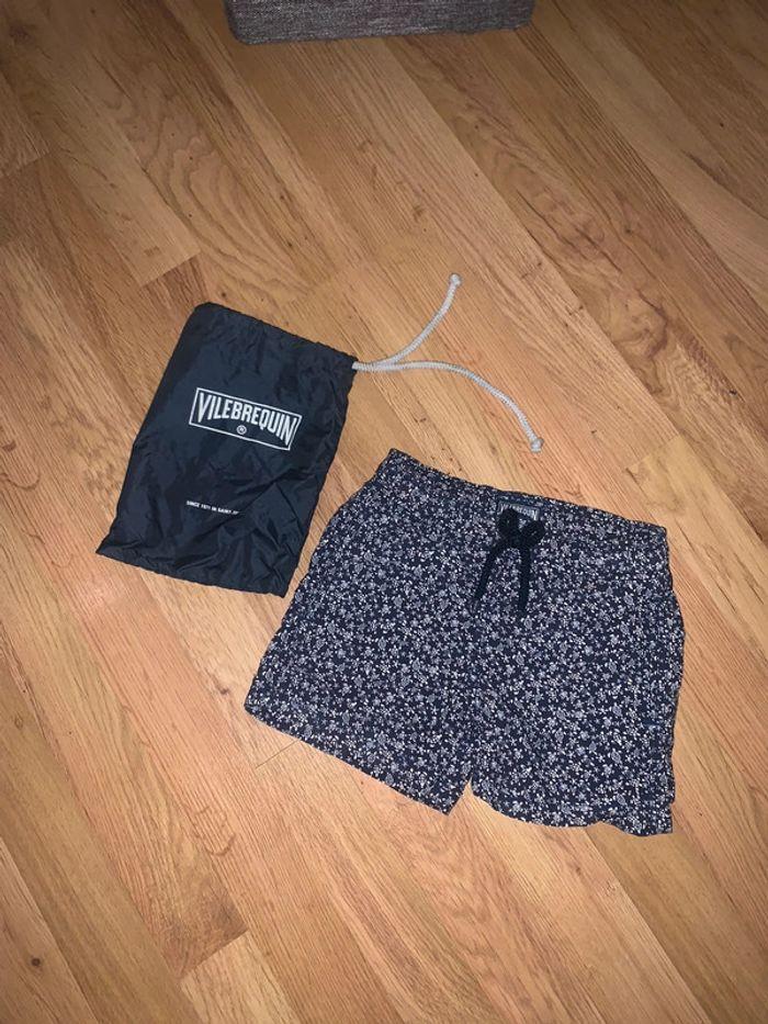 Short de bain vilebrequin taille 4 ans avec sa pochette de rangement - photo numéro 1