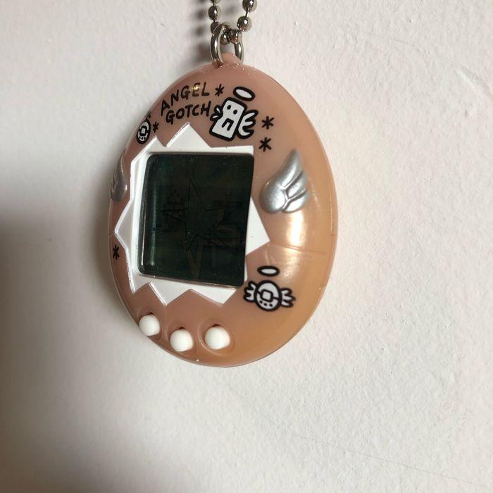 Tamagotchi angel jap vintage 1997 - photo numéro 3