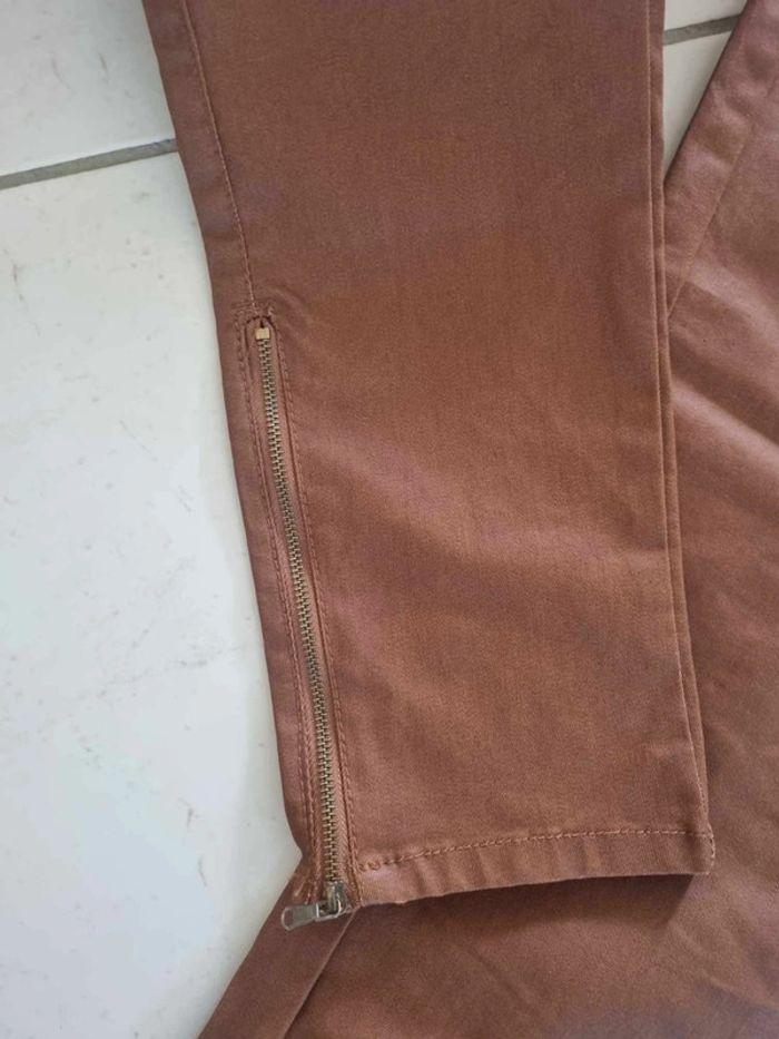 Pantalon effet cuir marron - photo numéro 4