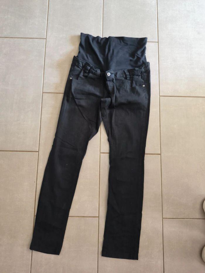 Jean noir de grossesse W31 L32 taille 40 - photo numéro 1