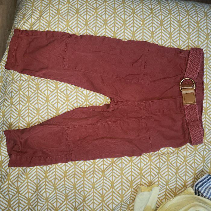 Pantalon bordeaux tape à l'œil 18 mois très bon état - photo numéro 1