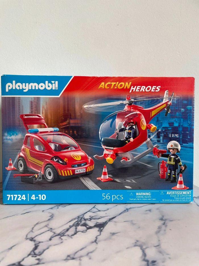 Playmobil pompiers avec véhicules. - photo numéro 1