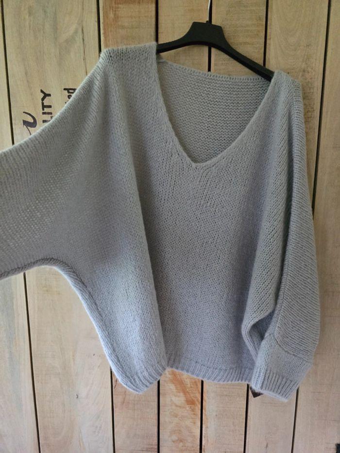 pull chauve souris gris clair - photo numéro 7