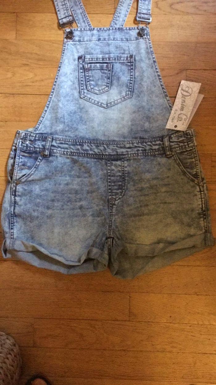 Salopette short jean denim neuve - photo numéro 3