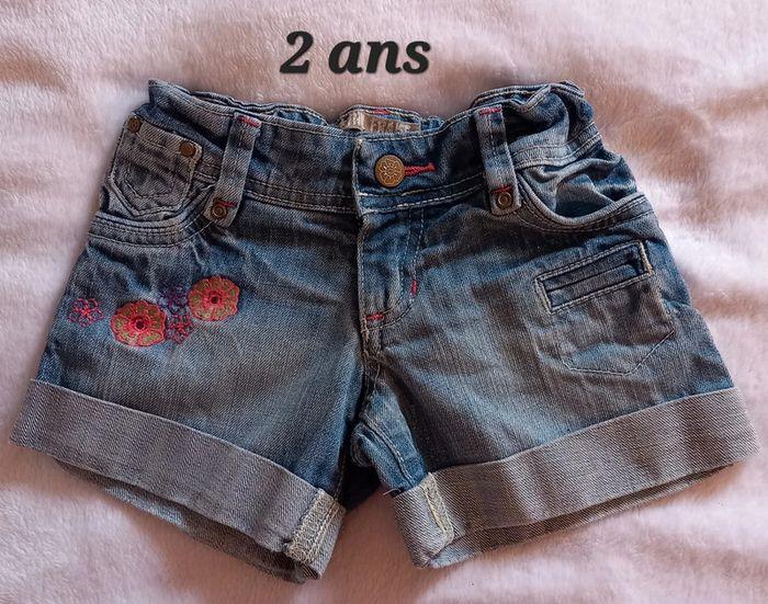 Short jean 2 ans - photo numéro 1