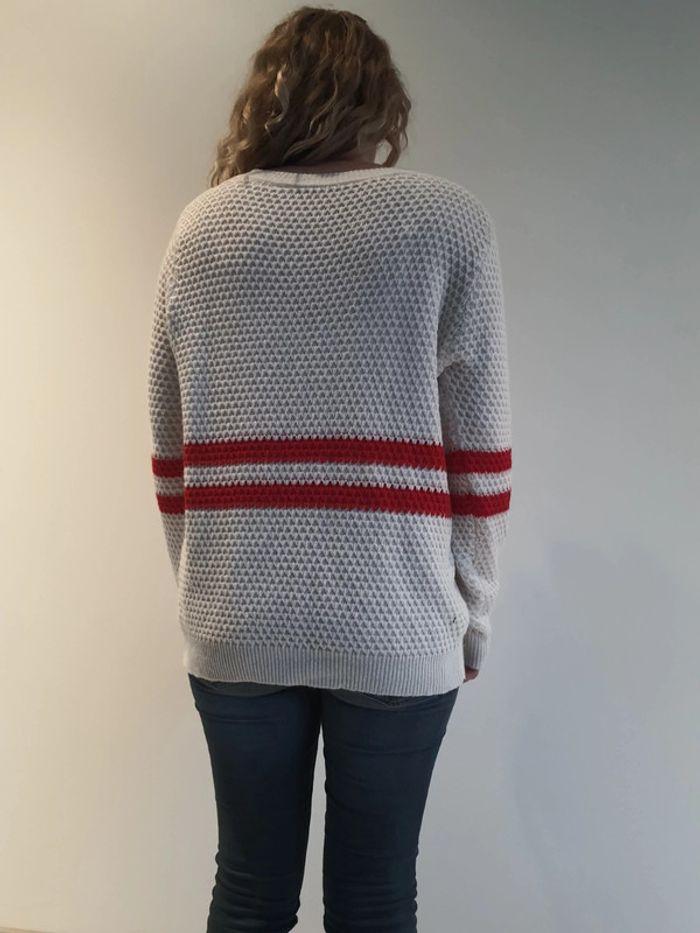 Pull blanc et rouge - photo numéro 2