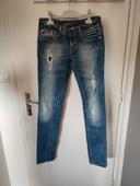 Pantalon jean troué vintage année 2000