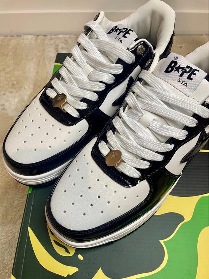 Baskets basses A Bathing Ape Bape Sta Low Enlarged M2 noir et blanche - photo numéro 9