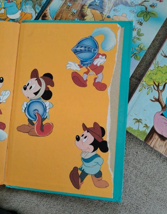 Gros lot n°2 de 25 livres Disney collection club mickey vintage - photo numéro 6