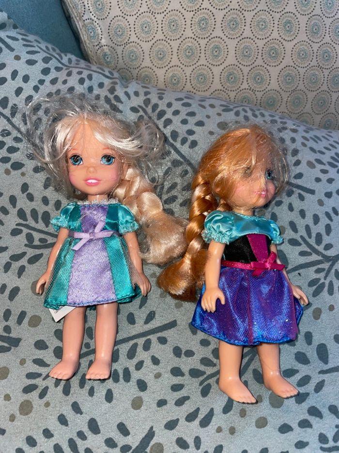 2 Poupées 15 cm reines des neiges marque Jakks Pacific - photo numéro 1