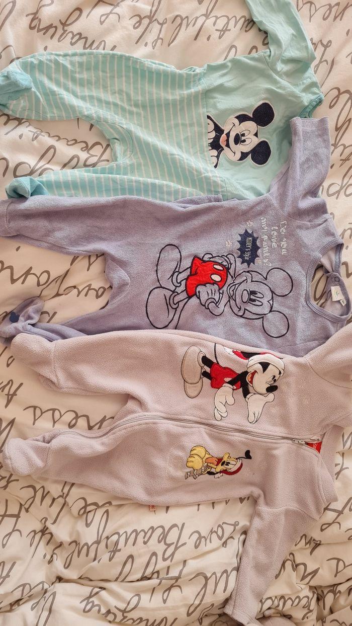 Lot de 3 pyjamas disney - photo numéro 1