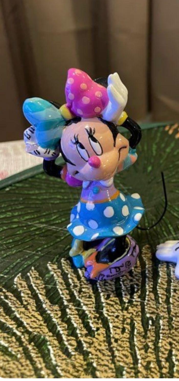 Britto Minnie - photo numéro 1