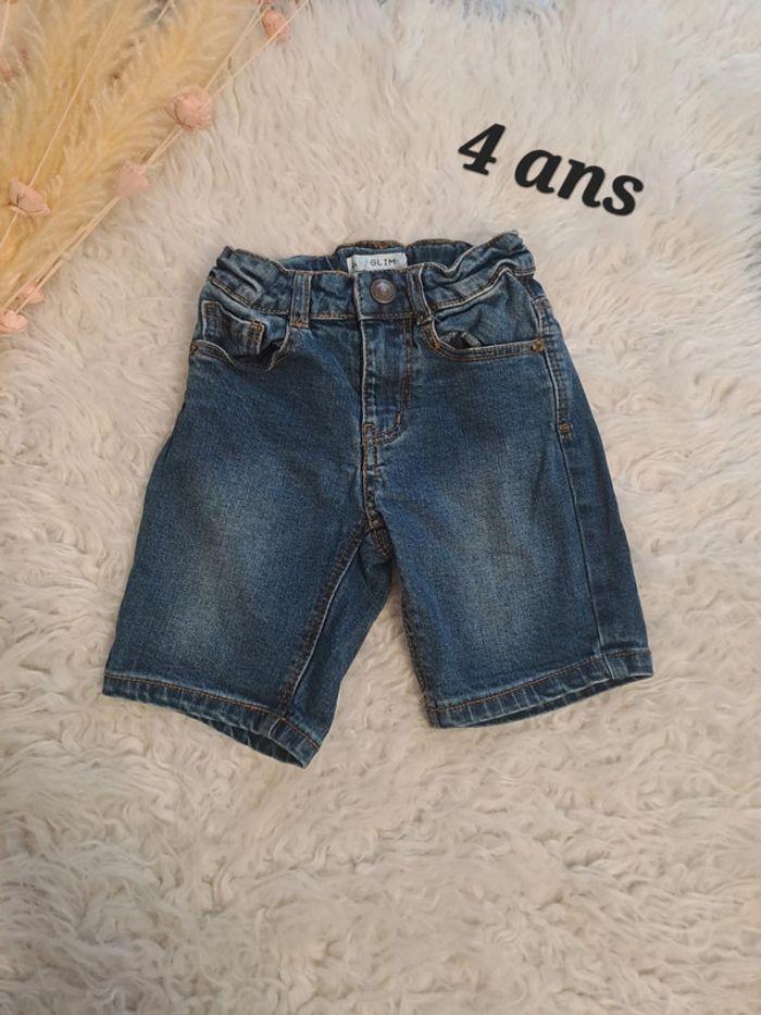 Short en jean slim kiabi 4ans - photo numéro 1