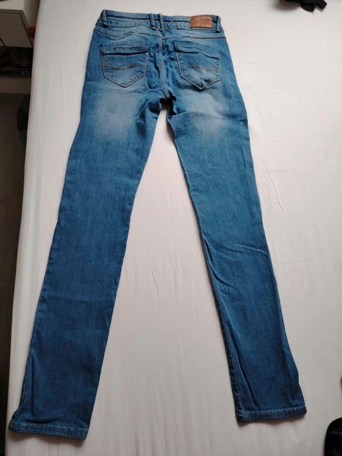 Jeans Cache Cache taille 34 en très bon état - photo numéro 4