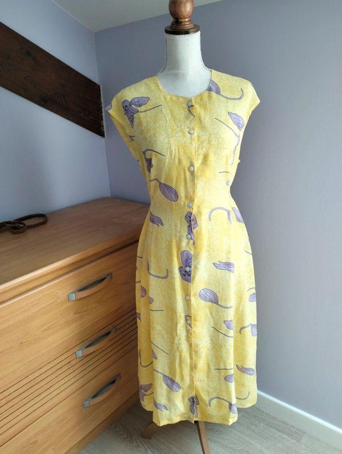 Robe jaune et violette neuve Vintage - photo numéro 1