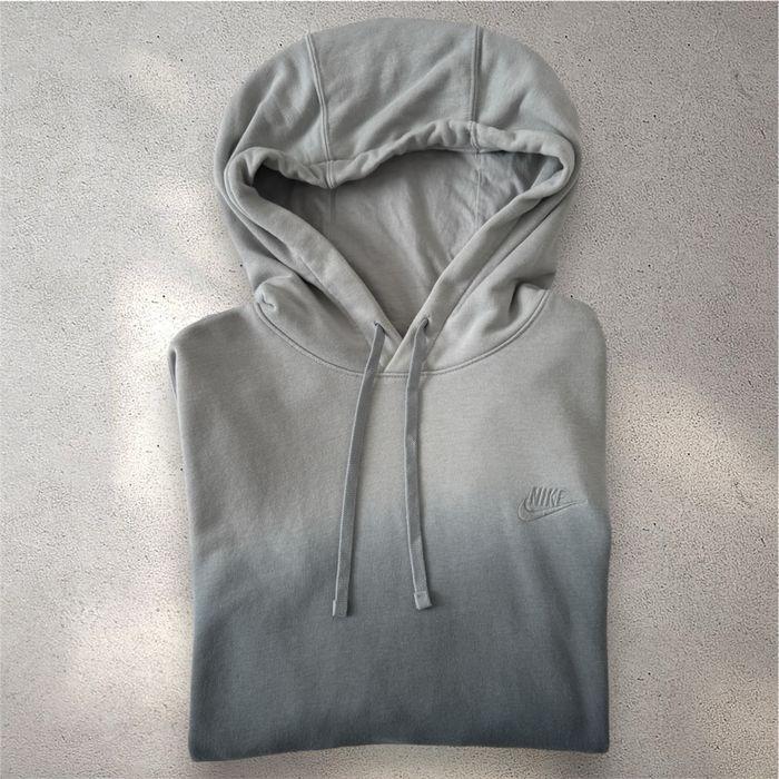 Pull à capuche Nike - photo numéro 1